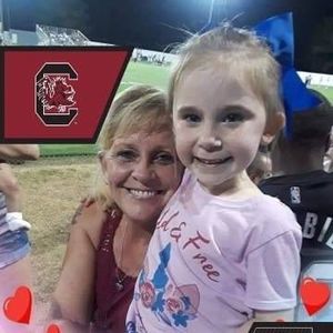 Meet your Posher, Stacy